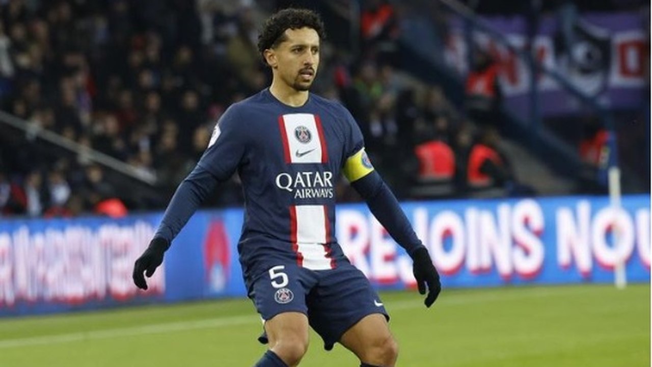 Champions: Marquinhos consola Magalhães por perda de pênalti decisivo antes mesmo de comemorar título do PSG; assista