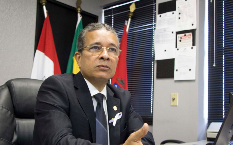 Em ação civil pública, Ministério Público requer redução de mensalidades escolares entre 30% e 35%