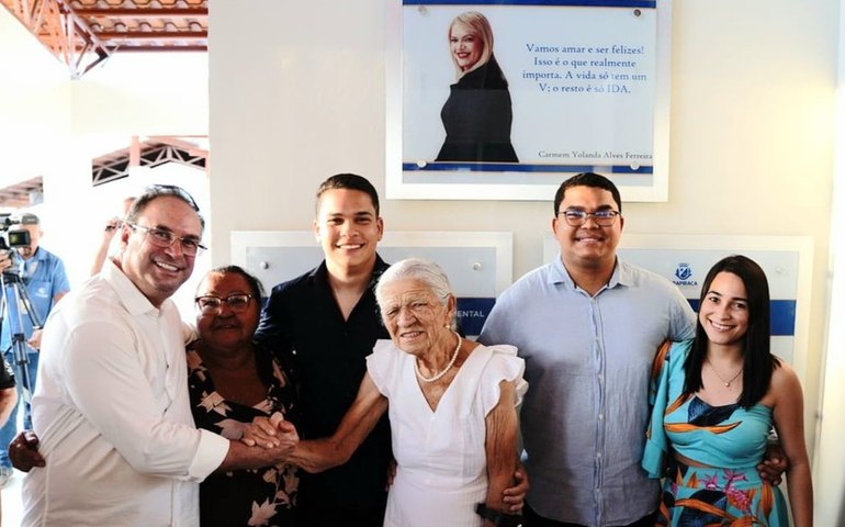 Residencial Agreste: prefeito Luciano inaugura escola para 780 alunos