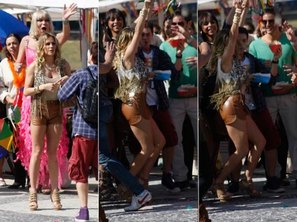 Deborah Secco no papel de Natalie Lamour