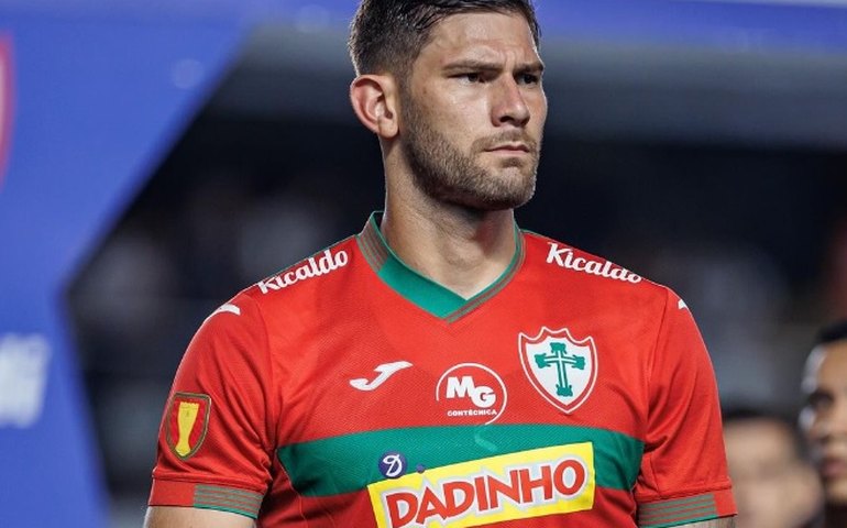 Guarani monitora Yeferson Quintana, zagueiro uruguaio que chegou às quartas do Paulistão