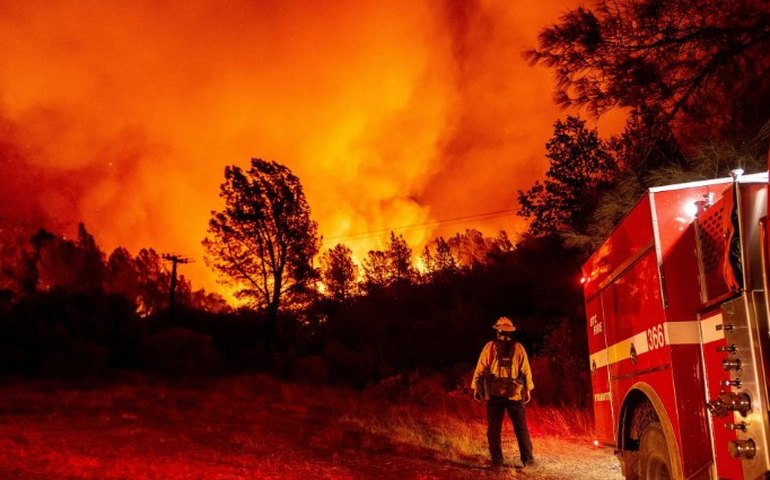 Incêndio florestal na Califórnia destruiu área maior do que a de Los Angeles