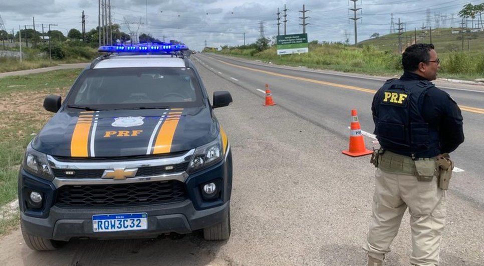 PRF restringe tráfego de veículos de carga na Semana Santa em Sergipe; confira cronograma