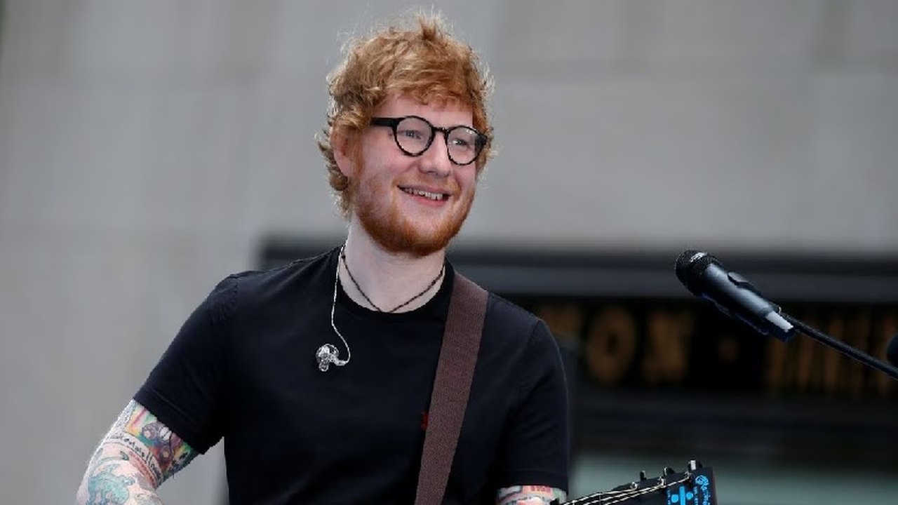 Ed Sheeran lança música em homenagem a amigo morto
