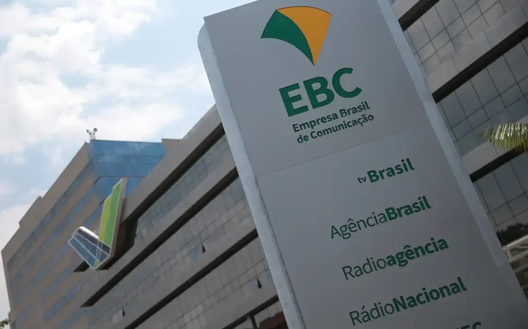 CRE debate relevância do Brasil no cenário internacional