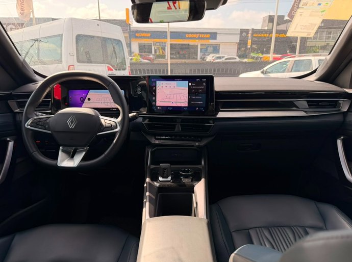 Tecnologia embarcada passa a pesar na escolha do próximo carro e redefine o perfil do consumidor