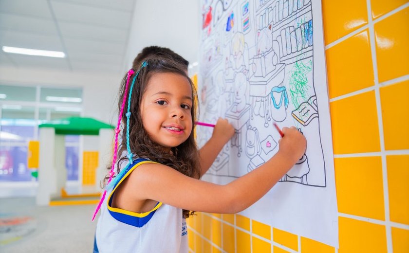 Arapiraca é destaque nacional em acesso à educação e lidera ranking em Alagoas