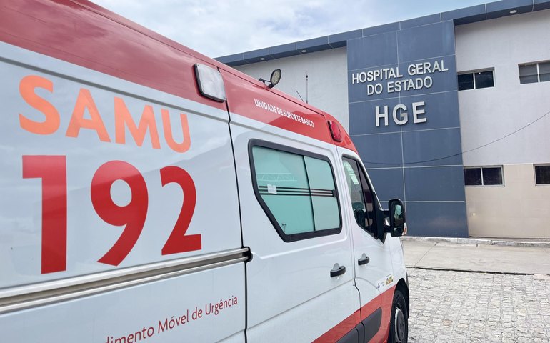 Rede estadual de saúde salva a vida de criança que teve afundamento de crânio após queda de coco