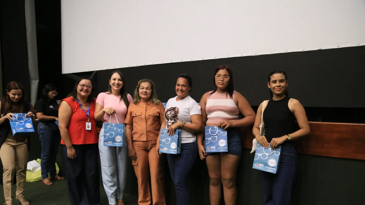 Prefeitura de Penedo entrega 5.423 óculos por meio do Programa Sua Vida Com um Novo Olhar