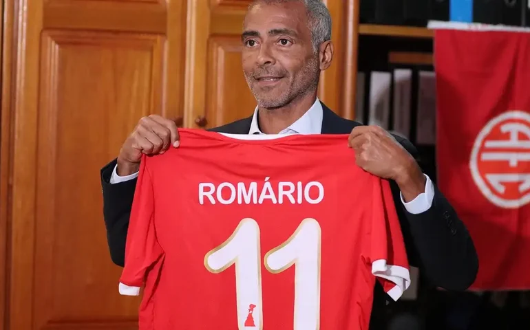 América-RJ inscreve Romário para disputa da Série A2 do Carioca