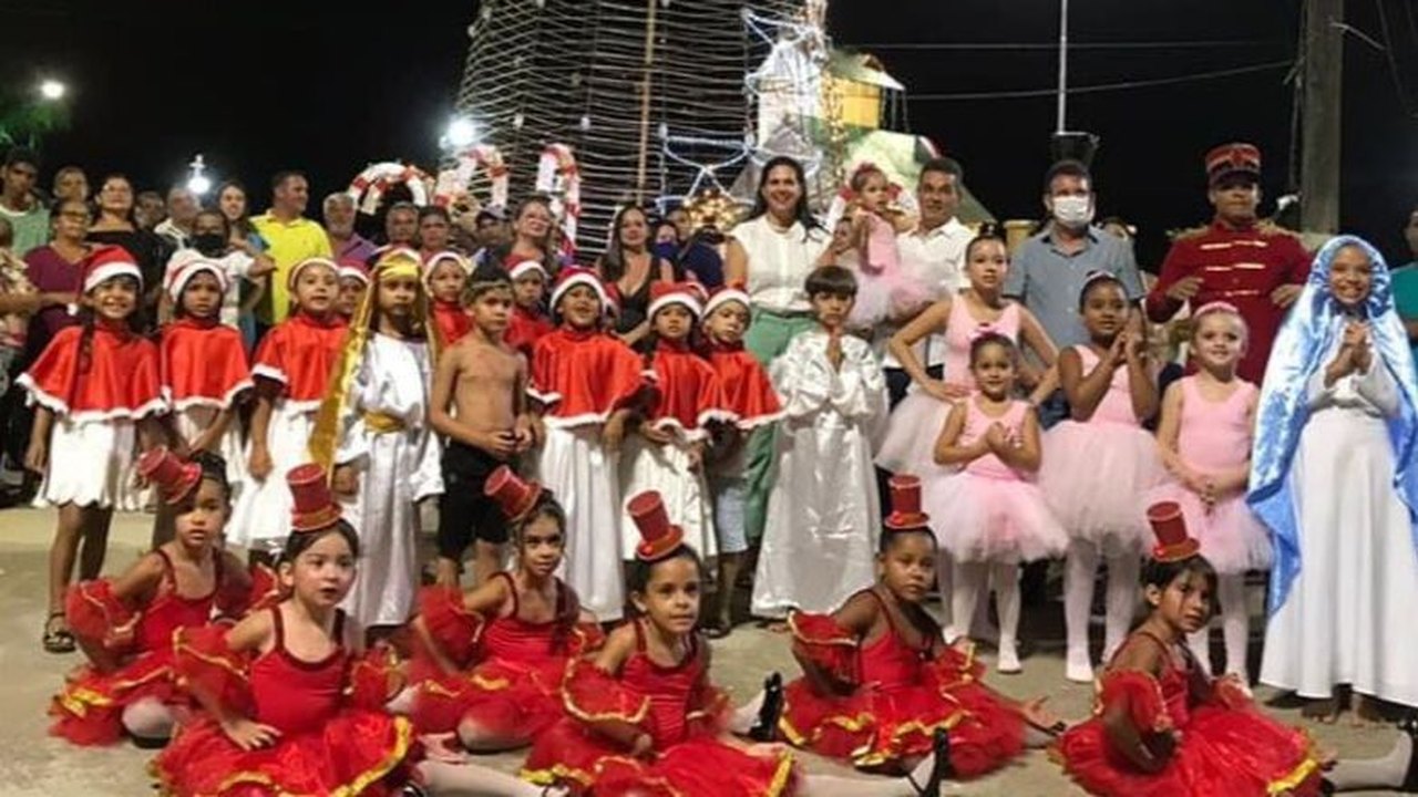 Prefeitura de Branquinha promove encerramento do Natal com distribuições de cestas, inaugurações e apresentações