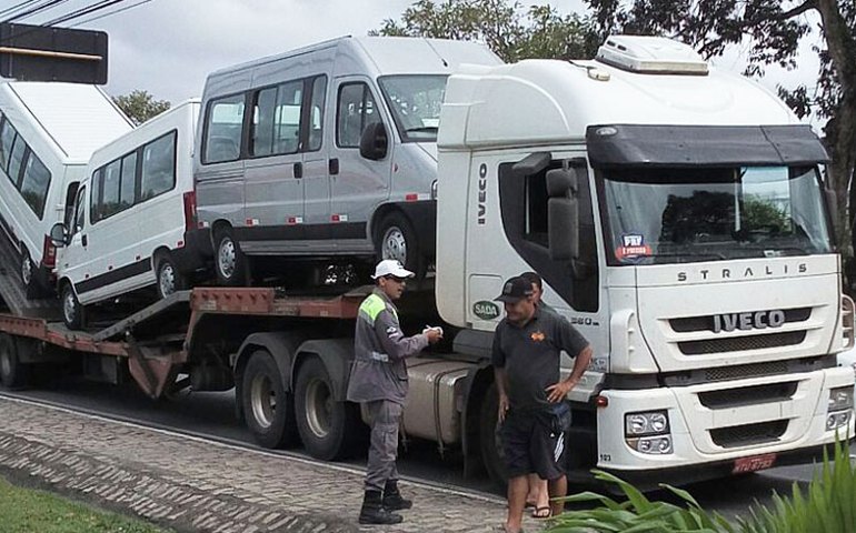 SMTT realiza operação de veículos pesados na parte alta de Maceió