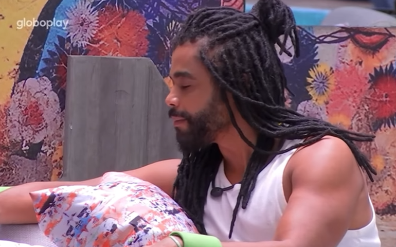 Aline dá emoji de vômito a Diogo Almeida após formação de paredão no 'BBB 25'