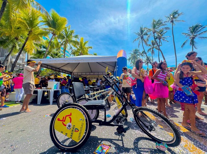 Bike Sem Barreiras promoveu inclusão e saúde na orla da Ponta Verde