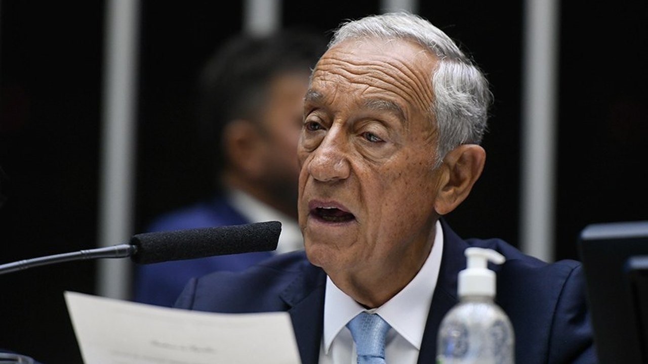 Presidente de Portugal sugere pedido de desculpas pela escravidão