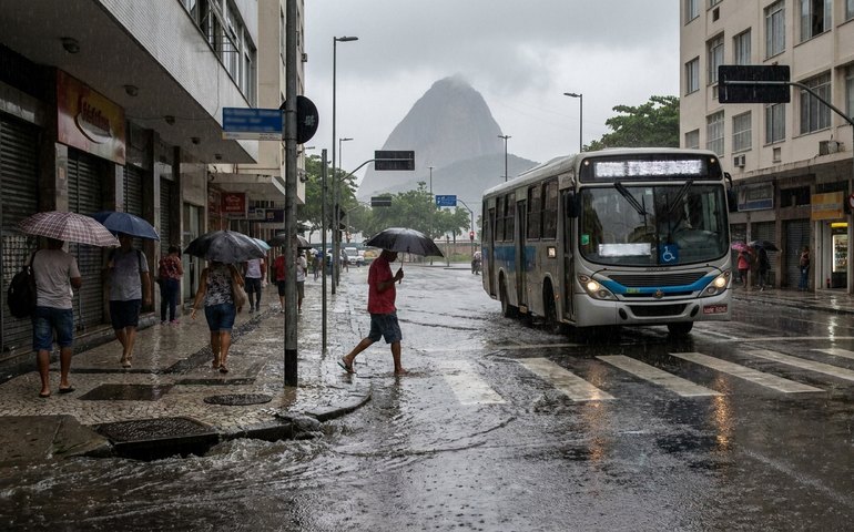 Rio registra chuva forte na Zona Sul; tempo seguirá instável