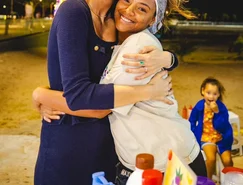 Primeira-dama realiza visita aos ambulantes durante os preparativos do Natal de Todos Nós Reprodução 