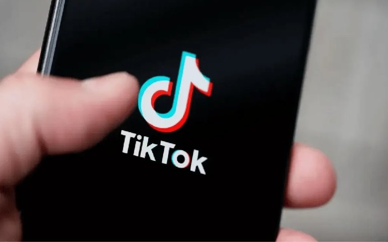 Polícia da Argentina investiga se morte de menina foi causada por jogo no TikTok