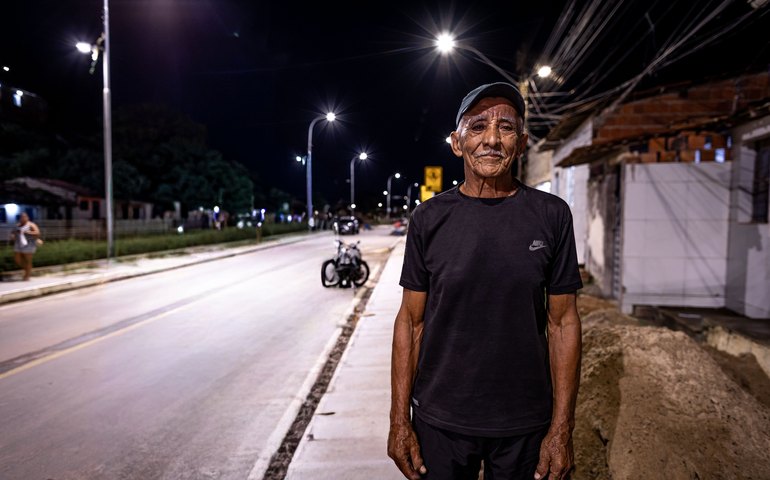 Moradores do Vale do Reginaldo relatam mudança na rotina após chegada da iluminação em LED