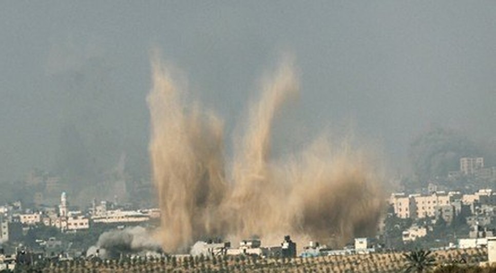 bombardeio-faixa-de-gaza-israel-afp-23102023093559546 / Foto: Foto: Jack Guez