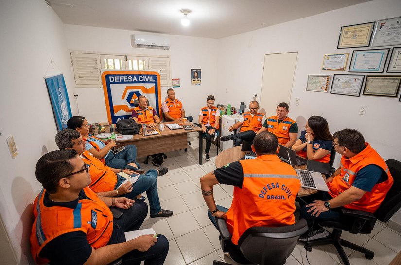Técnicos do governo federal visitam Semarh, Defesa Civil de Maceió e bairro do Pinheiro nesta quinta (3)