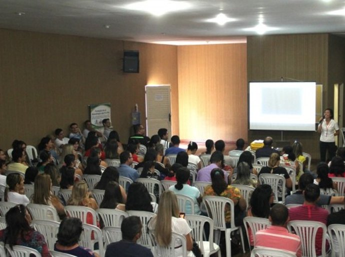 Mais de 800 professores recebem formação para metodologia da Educação Emocional em Arapiraca