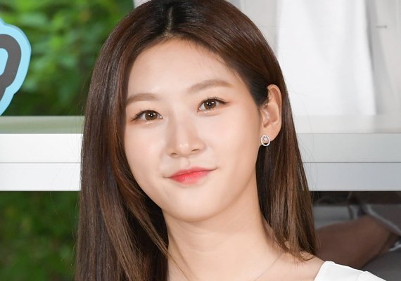Atriz sul-coreana que morreu aos 24 anos tinha dívida milionária com empresa