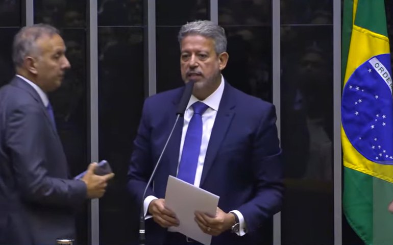 Arthur Lira Lira pede a deputados que abandonem posições ideológicas e façam debate técnico da reforma tributária; acompanhe
