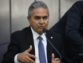 Francisco Tenório lamenta acidente com morte e feridos na AL-424 entre Cajueiro e Viçosa