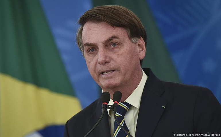 Maioria é contra renúncia de Bolsonaro, diz Datafolha