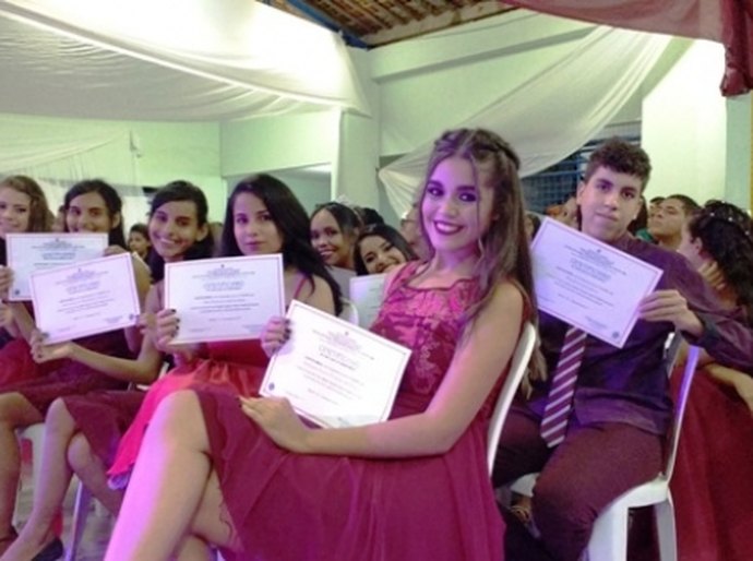 Concluintes do Ensino Médio do Estado terão seus nomes publicados no Diário