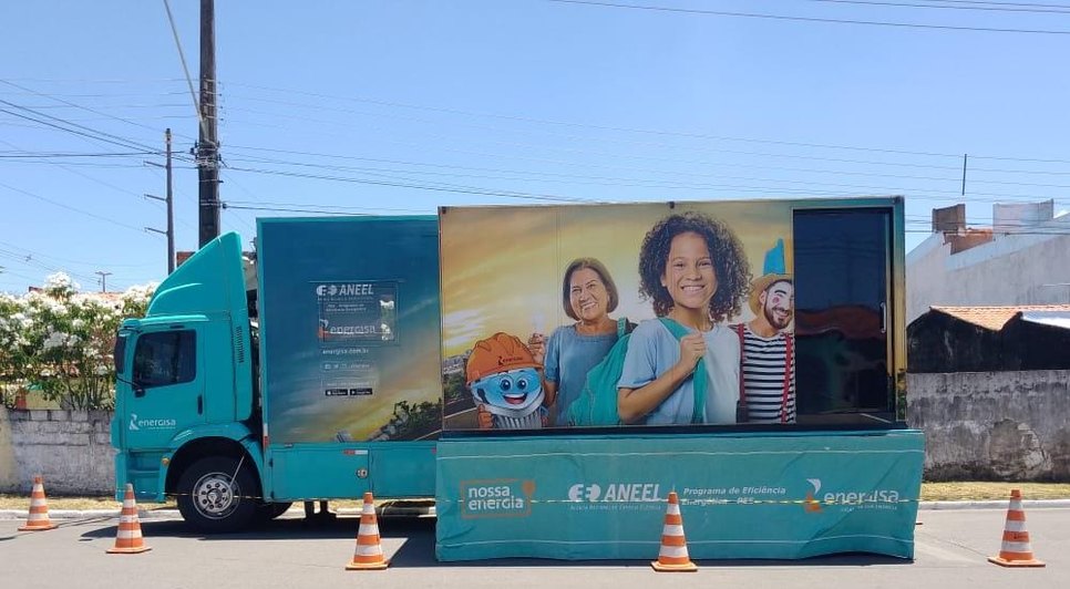 Energisa realiza troca de lâmpadas gratuitamente em São Cristóvão / Foto: Foto: Energisa/Divulgação