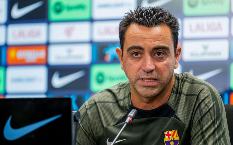 Xavi quer estádio lotado para pressionar Napoli na Liga dos Campeões: 'Sem medo'