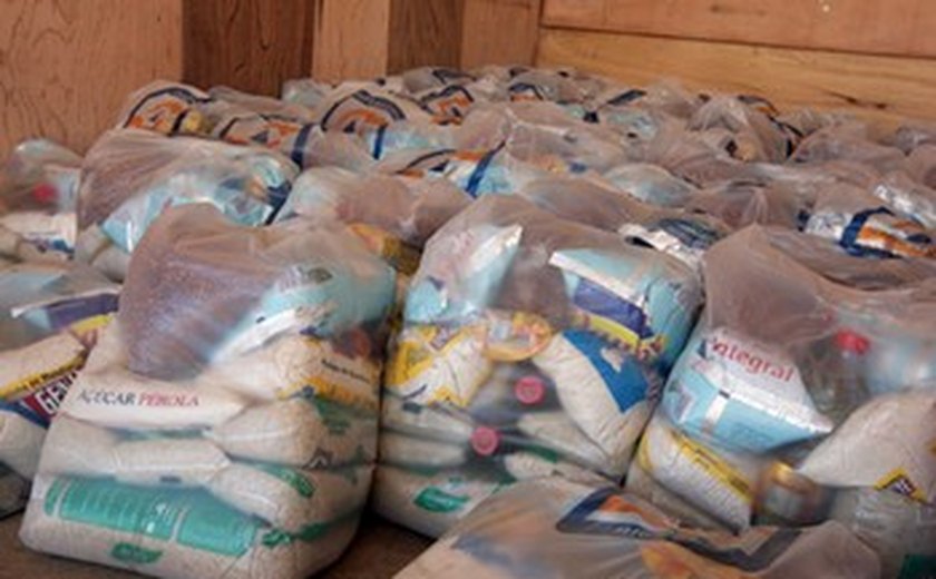 Comunidades indígenas recebem doação de cestas básicas