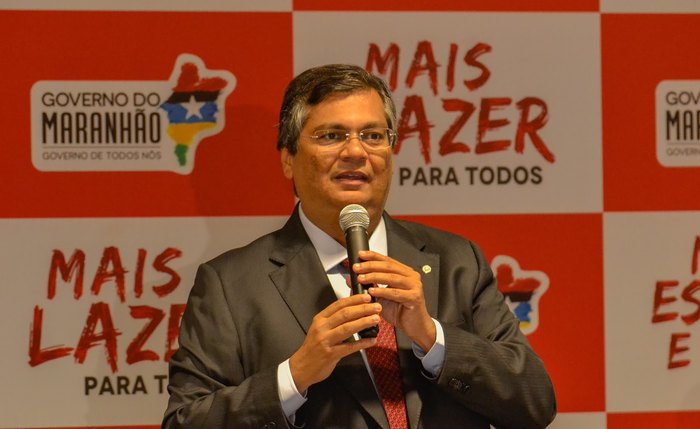 O governador do Maranhão, Flávio Dino durante discurso