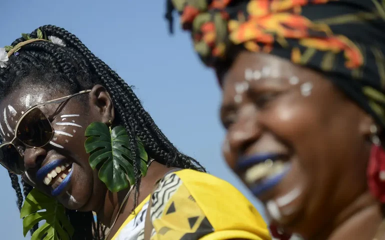 Sonho, realização e solidão: conheça negros aprovados em concursos com cotas que não encontraram diversidade no serviço público 