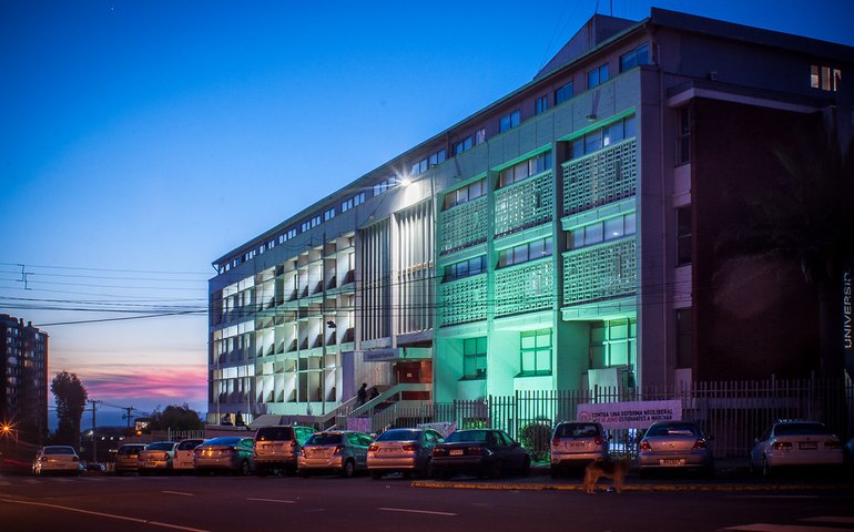 Uesb assina convênio com Universidade do Chile