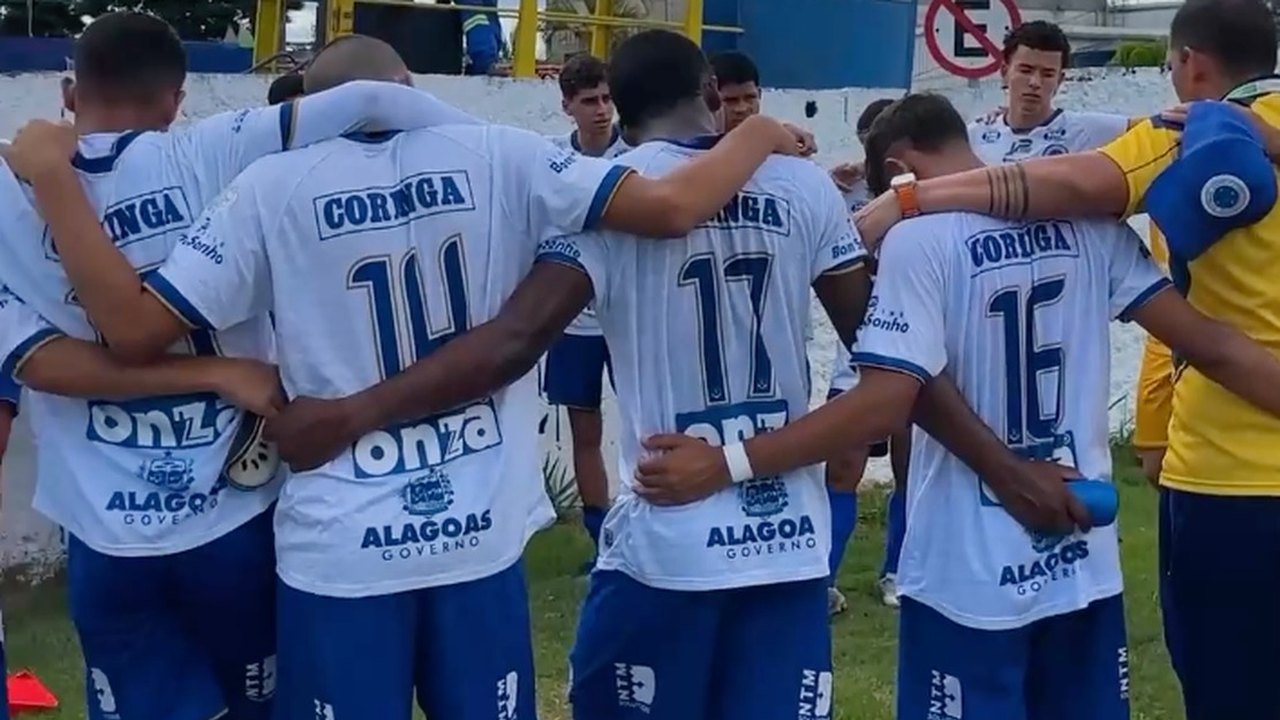 Cruzeiro recebe ajuda de empresários de Itaquaquecetuba para retornar a Arapiraca