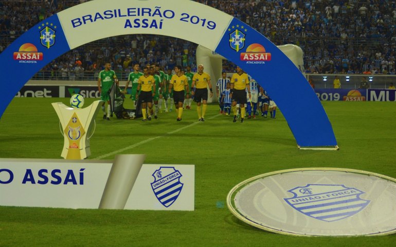 CBF divulga datas de sete jogos do azulão no Brasileirão