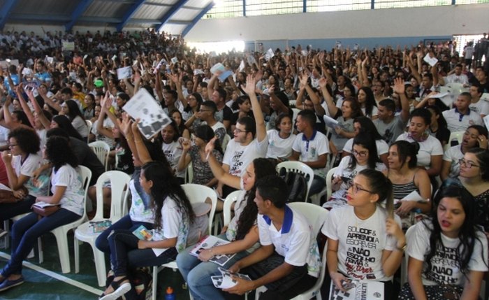 Cerca de dois mil estudantes das escolas que compõem a 1ª e 13ª Gerências Regionais de Educação participaram da preparação - Foto: Assessoria