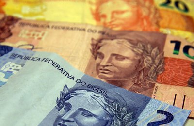 Salário mínimo para 2021 ficará em R$ 1.067