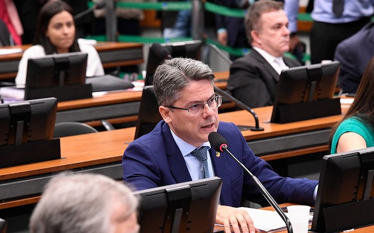 CAS analisa abono de faltas para acompanhar dependente hospitalizado