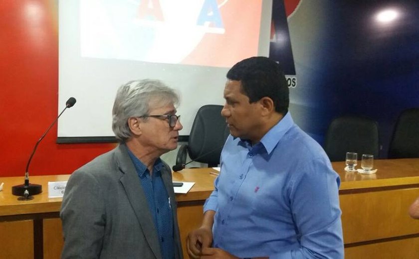 Palmeira é o primeiro município alagoano a regularizar dívida com a Casal