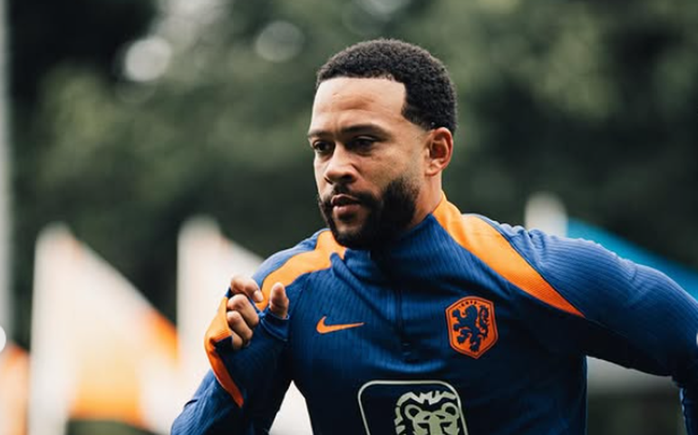 Memphis faz um dos gols na fácil vitória da Holanda sobre Malta nas Eliminatórias da Copa