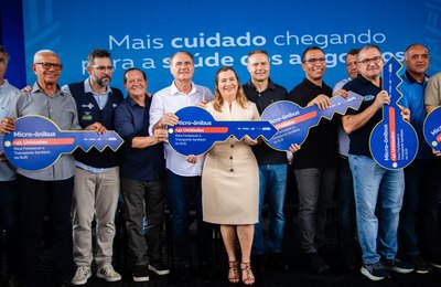 Governo de Alagoas participa da entrega de 47 veículos para o SUS em 15 municípios