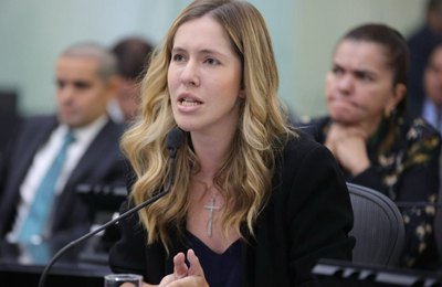Progressão parcial: PL de Cibele Moura exige consulta à comunidade antes da implantação de "aprovação automática" em escolas estaduais