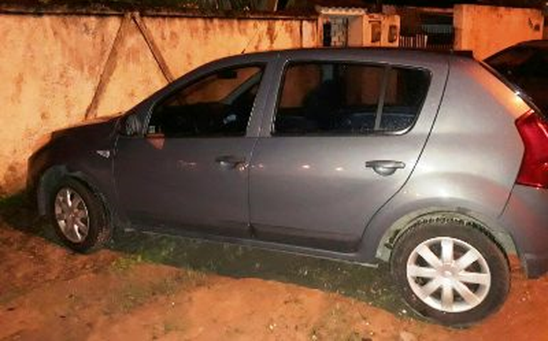 No Tabuleiro do Martins, Força Tarefa recupera veículo roubado