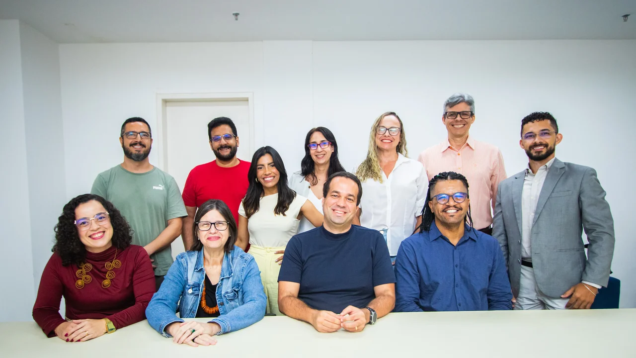 Wendel Palhares projeta novos incentivos e bolsas de doutorado para fortalecer integridade da informação em Alagoas