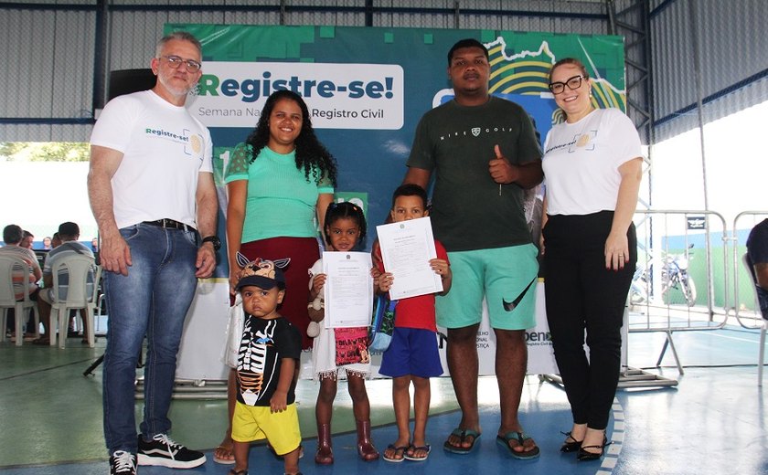 Campanha garante registros civis gratuitos a famílias em situação de vulnerabilidade no Vergel do Lago