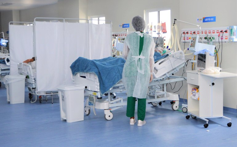 Hospital Regional do Alto Sertão completa três anos e registra mais de 900 mil atendimentos